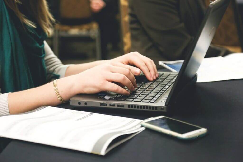 The 5 Best B2B Loyalty Program Rewards That Work
